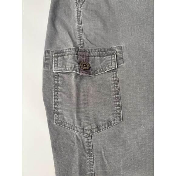 Eddie Bauer Pants Womens 6 Gray Ripstop Cargo Capri Crop Tech Hiking Outdoor - Picture 3 of 9